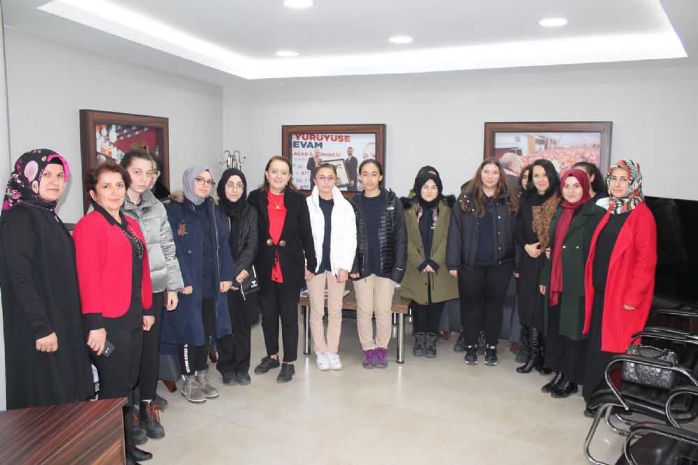 Dünya Kadın Hakları Gününde Bolu Milletvekili Arzu Aydın'ı ziyaret ettik